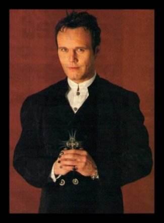 Giles · Actors